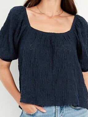 Puff-Sleeve Lace Top